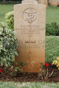 BEIRUT WAR CEMETERY - SWANNICK, EDGAR